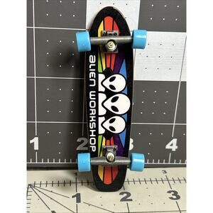 Alien Workshop Tech Deck Cruiser Fingerboard Rainbow Alien Graphic